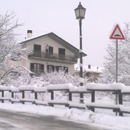 Lo Nou Bnb Pollein Exterior photo